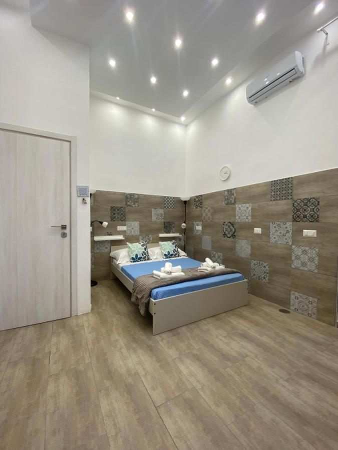 Airys - House Bed & Breakfast Napoli
