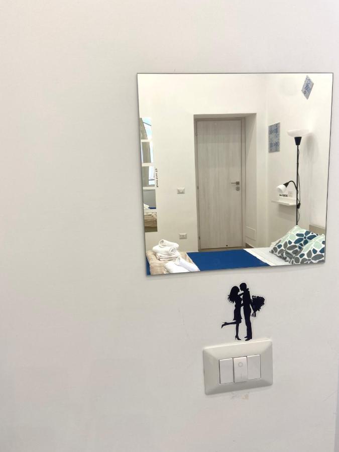 Airys - House Bed & Breakfast Napoli