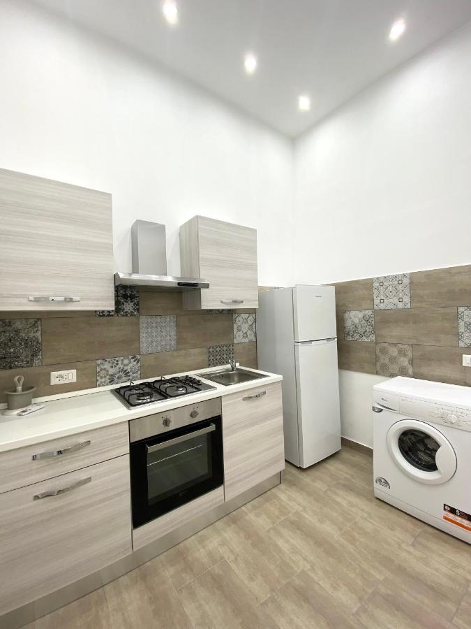 Airys - House Bed & Breakfast Napoli