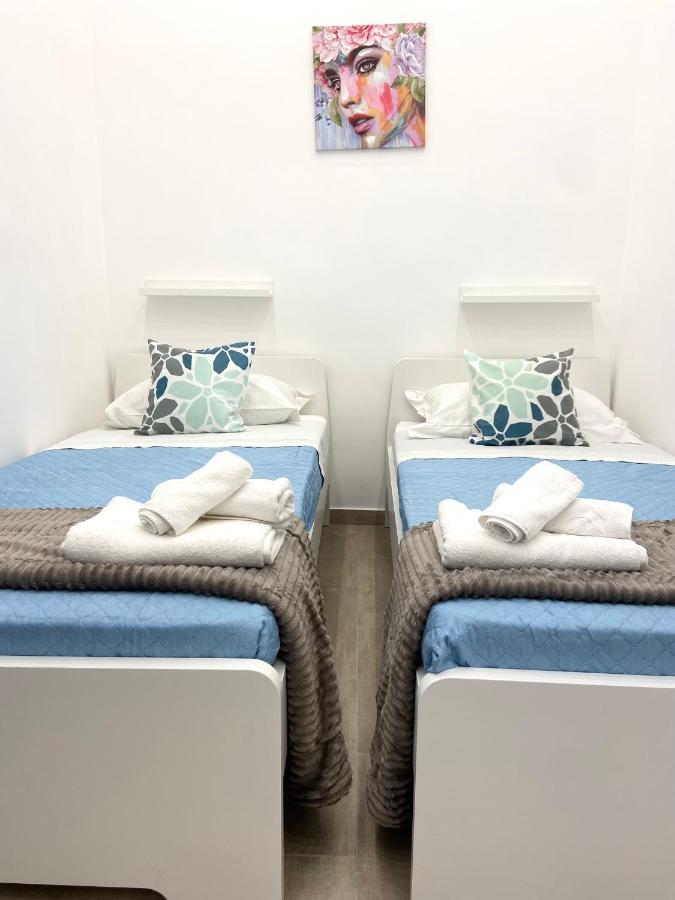 Airys - House Bed & Breakfast Napoli